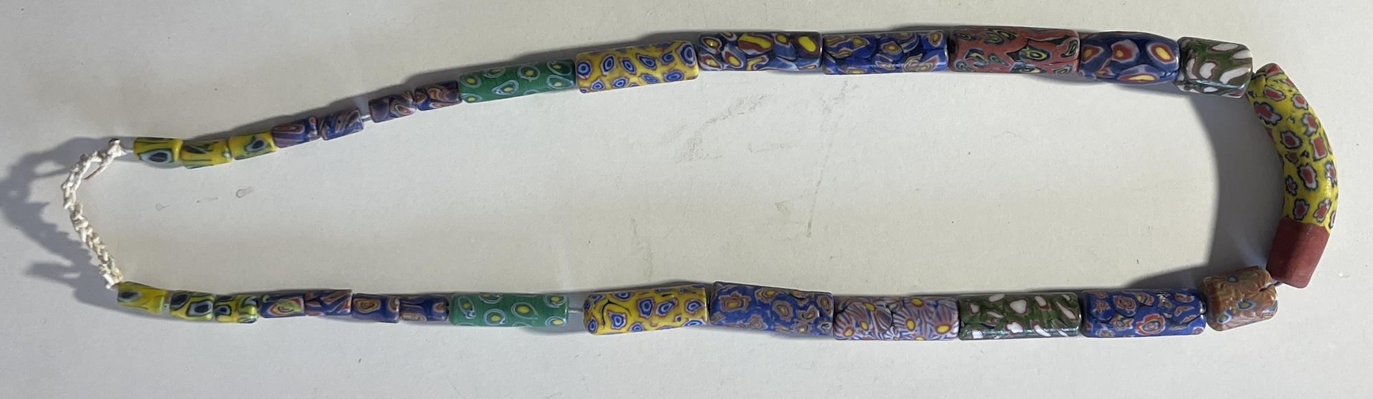 Collier ancien en perles millefiori murrine Venise probable 168 g 37 cm – Image 6