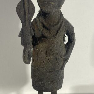 Guerrier Edo en tenue de guerre Benin Bronze IFE 20 cm fin du XXe