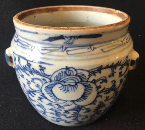 Vietnam pot à anses blanc bleu sur fond céladon XVIII ou XIXe pot with handles