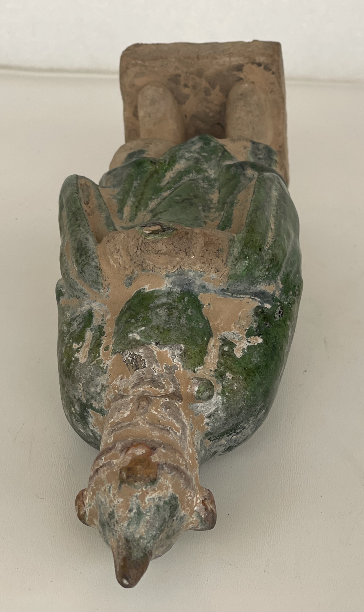 Chine dignitaire barbu céramique à glaçure verte époque Ming statue ancienne – Image 3