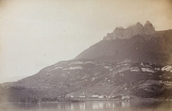 Duingt château de Duingt et lac Annecy Photographie tirage albuminé c 1880