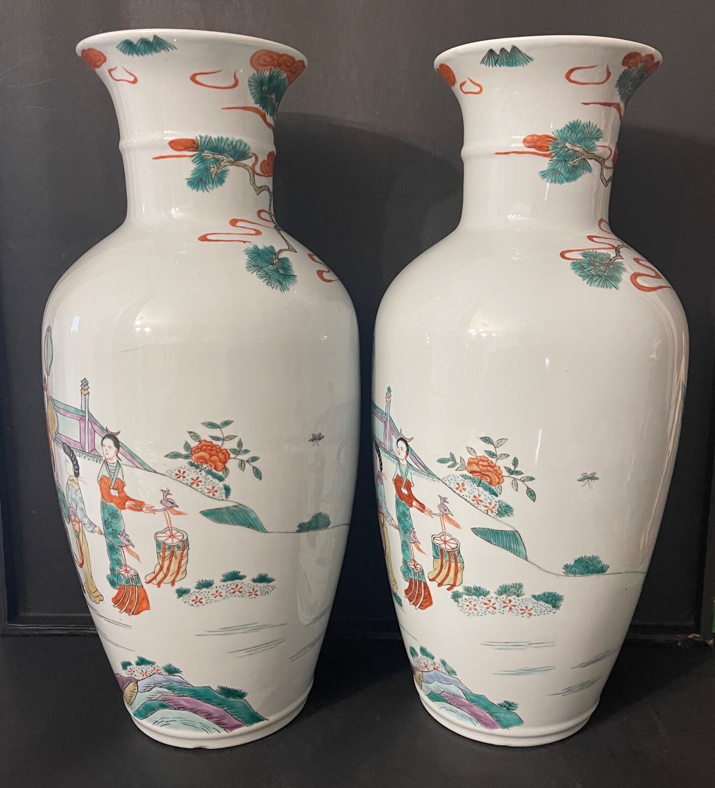 Pair Chinese Qing Guangxu Porcelain Vases Polychrome Court Scene XIXth – Image 11
