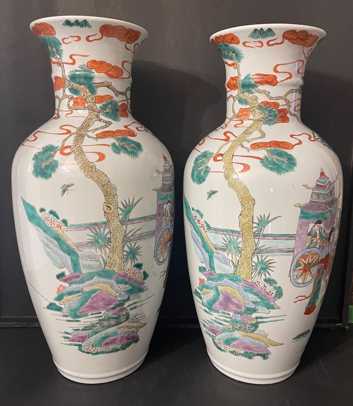 Pair Chinese Qing Guangxu Porcelain Vases Polychrome Court Scene XIXth – Image 2