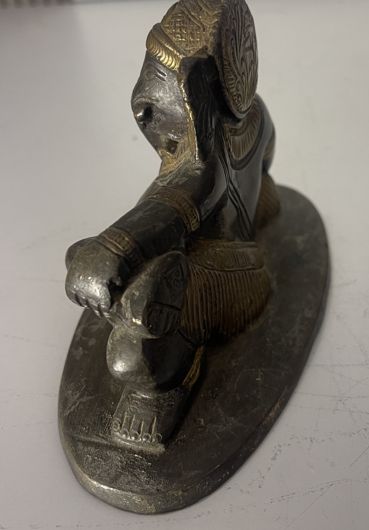 Statue ancienne de Ganesha allongé en bronze Inde du Sud Style Chola Eléphant – Image 7