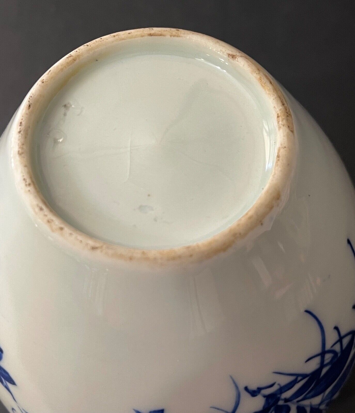19th Century Vietnamese Bleu de Huê Blue and White Porcelain Ginger Jar – Image 6