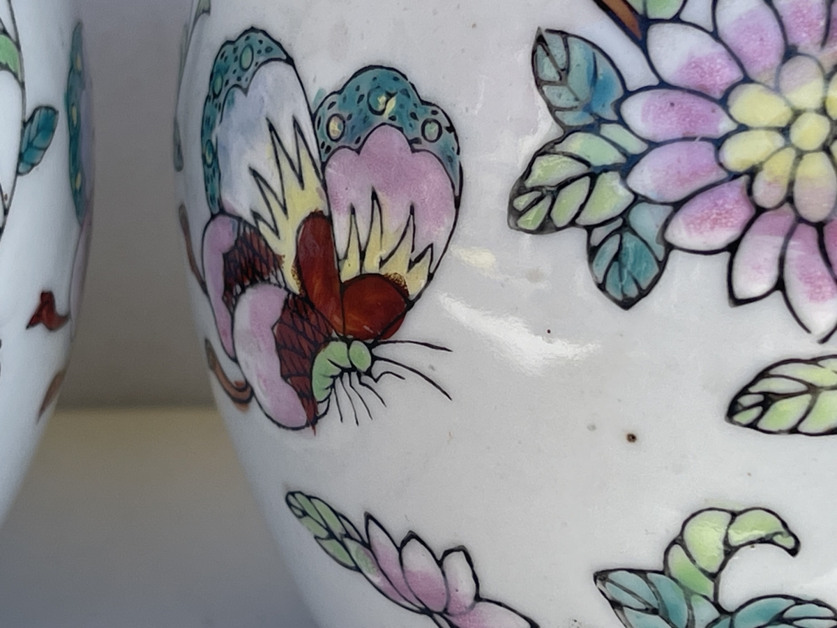 China Pair 19th Century Famille Rose Porcelain Ginger Jars Flowers Butterflies – Image 8