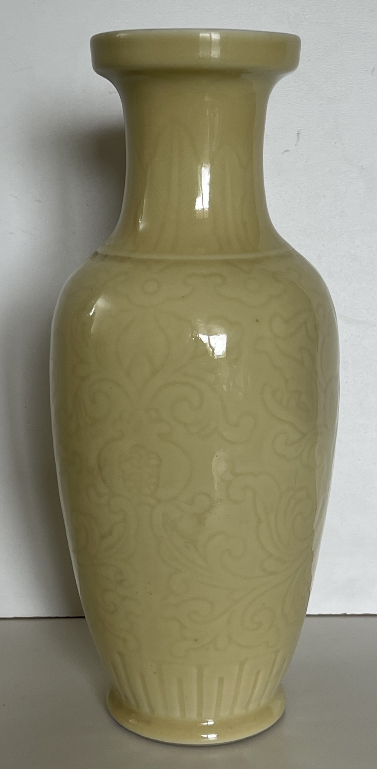 Chinese Yellow Glazed Jingdezhen Porcelain Vase Floral Relief c1950 – Image 10