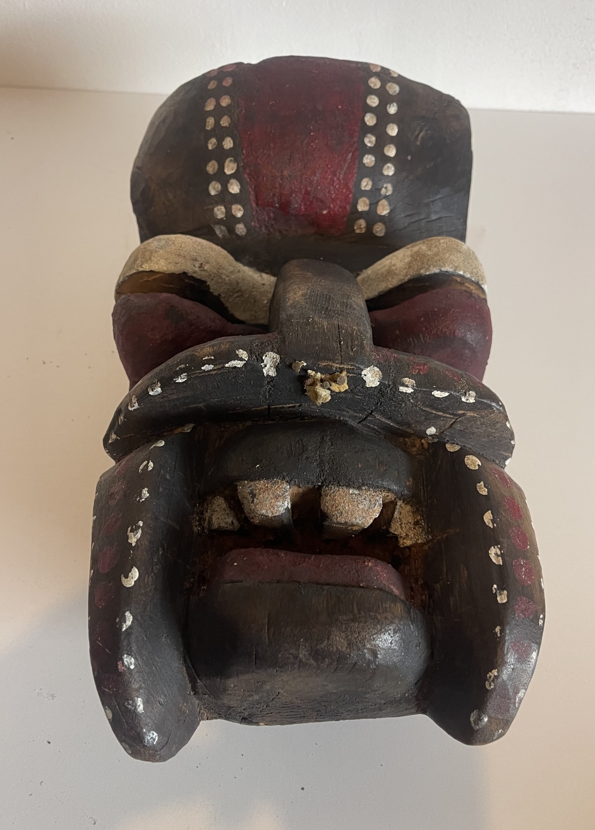 Large We Guéré Tribal Mask Ivory Coast African Art Hand Carved Wood c.1970 – Image 2