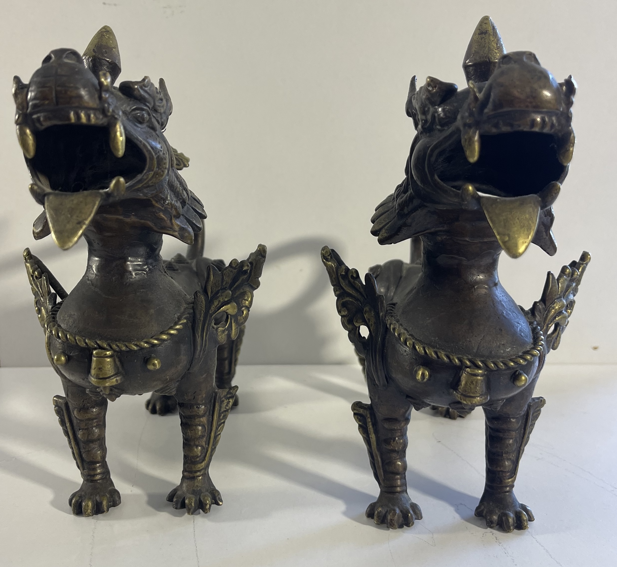 Chine Pair Antique Chinese Bronze Mythical Guardian Beasts Male Female 19th – Image 2