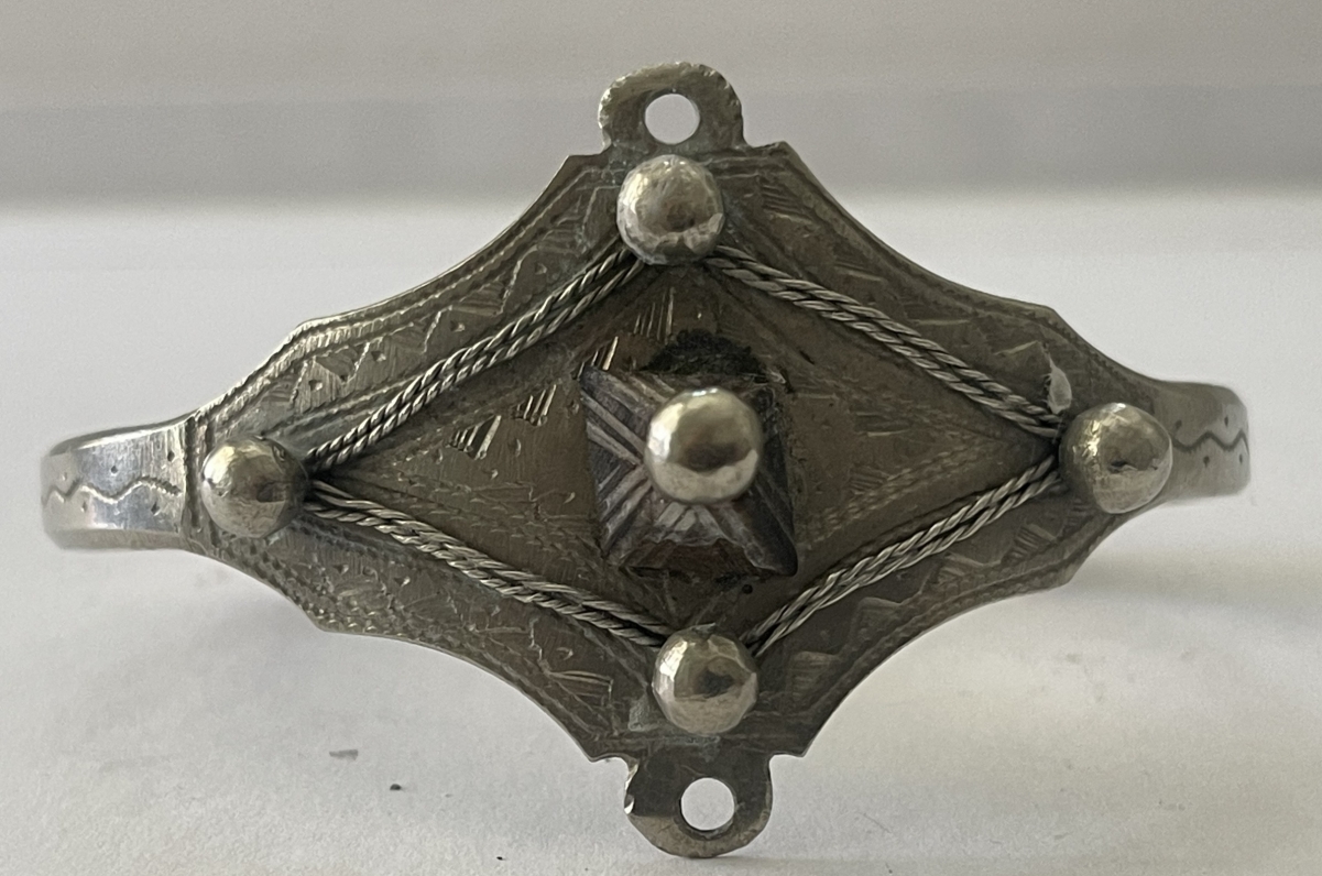 Antique Tuareg Amazigh Low Grade Silver & Wood Bracelet Niger Afrique touareg – Image 9