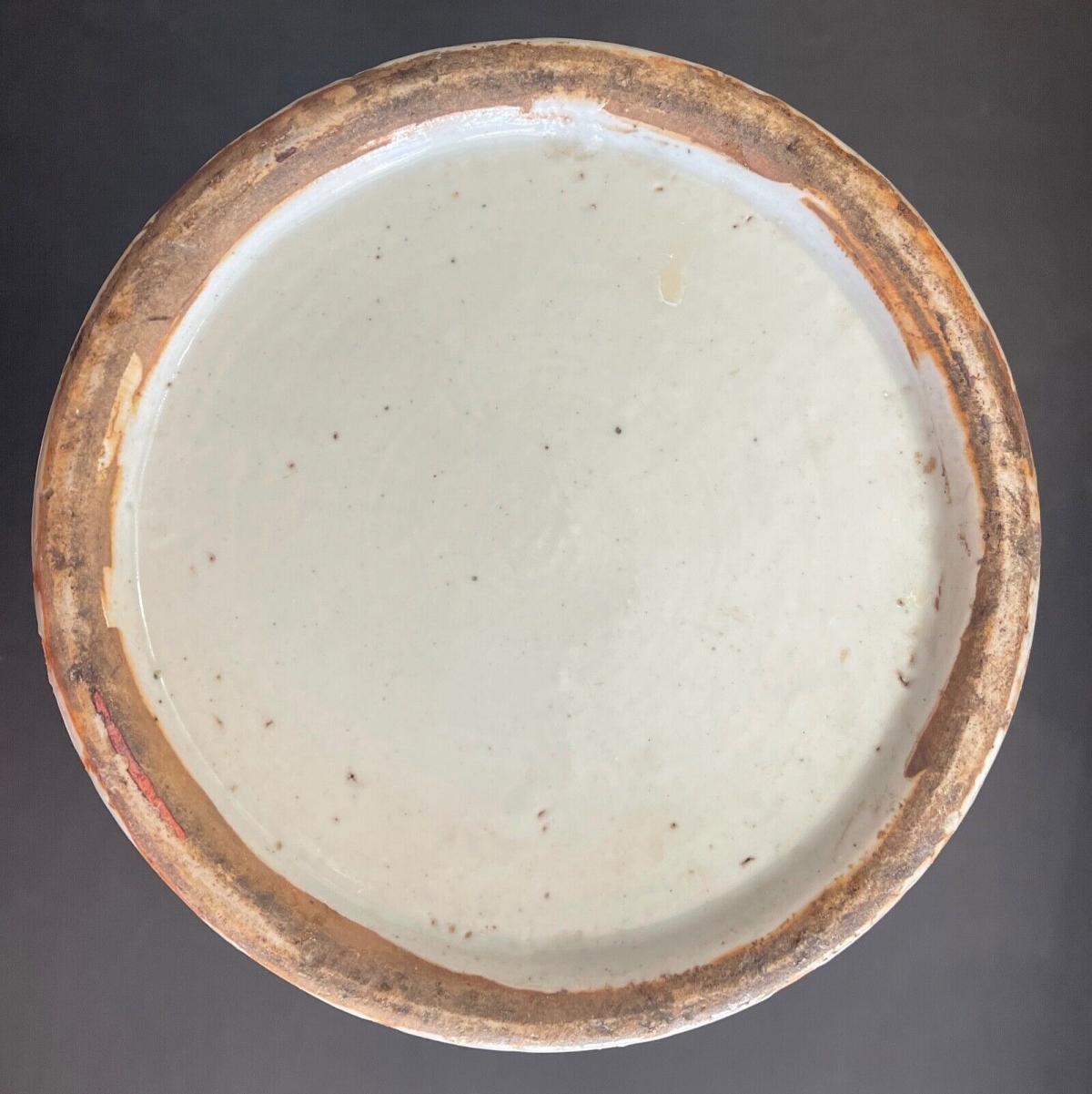 China Celadon Vase – Blue and White Scholar Objects, 19th Century – Image 3